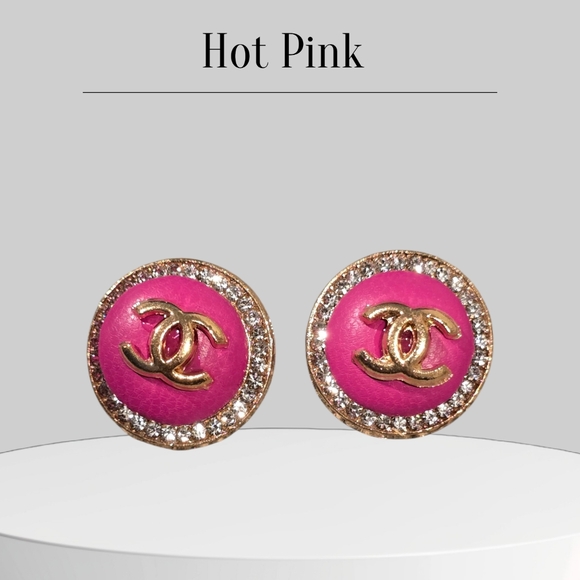 Gold Sparkle Round Chic Earrings - Picture 3 of 9